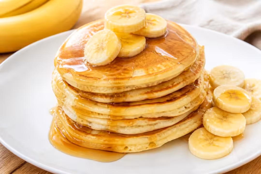 découvrez notre recette facile et rapide de pancakes à la banane, moelleux et délicieux, parfaits pour un petit-déjeuner gourmand et sain.